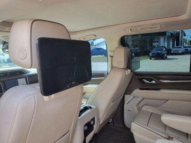 Used 2021 GMC Yukon XL Denali w/ Denali Ultimate Package image 28