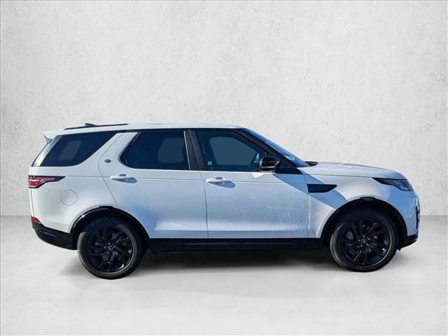 Used 2020 Land Rover Discovery Landmark AWD/4WD image 4