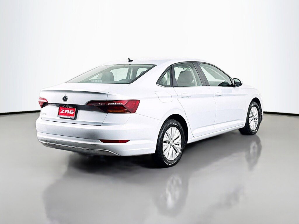 Used 2019 Volkswagen Jetta S image 5