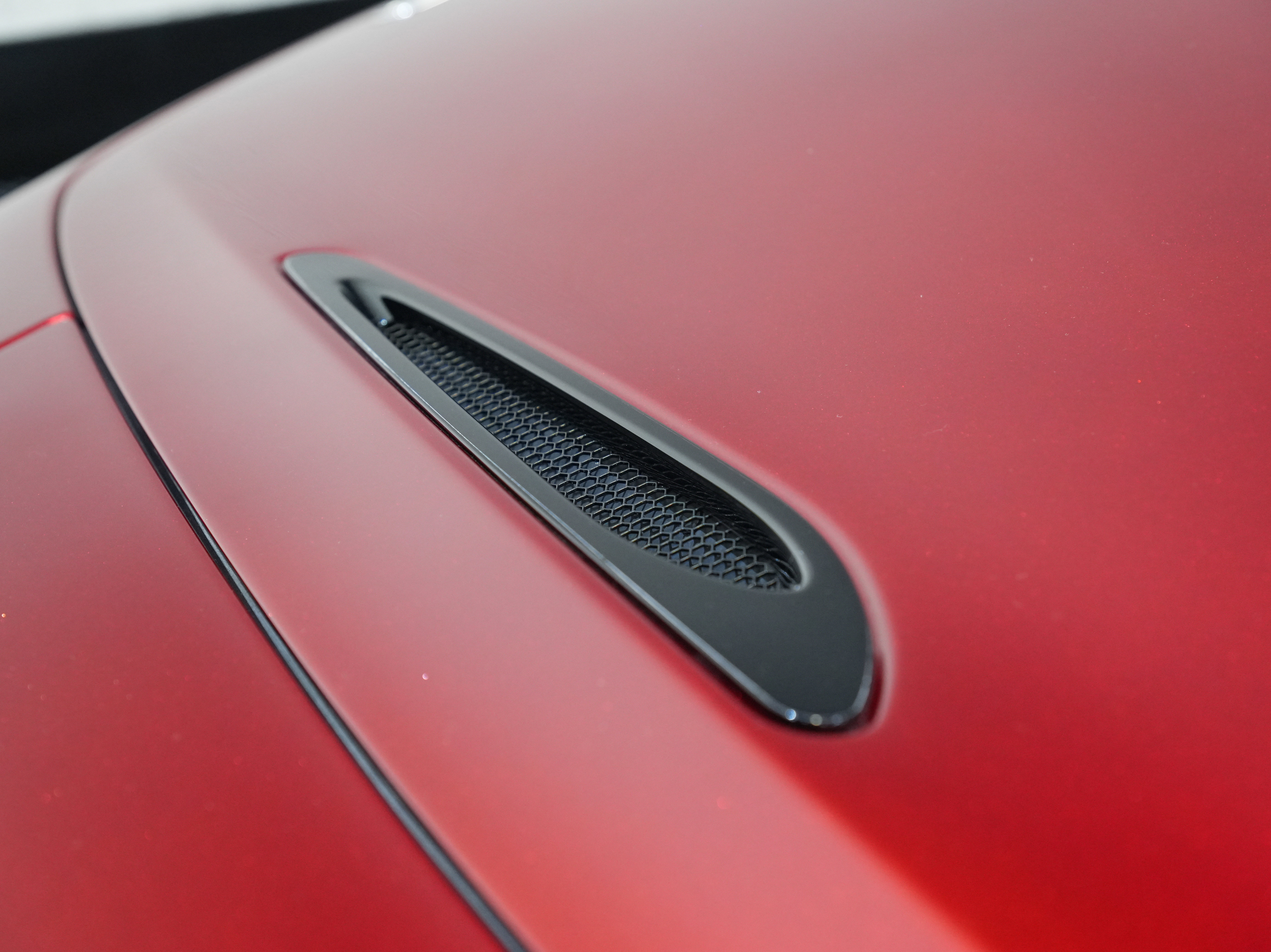 Used 2024 McLaren 750S image 29