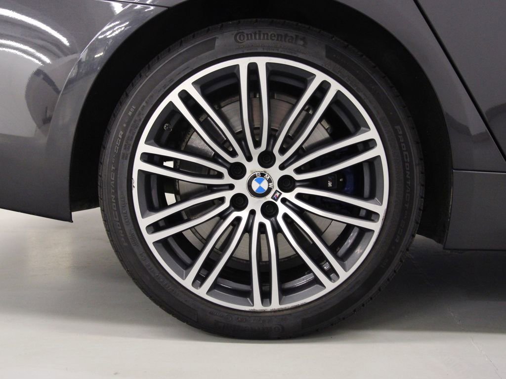 Used 2020 BMW 540i xDrive w/ M Sport Package image 10