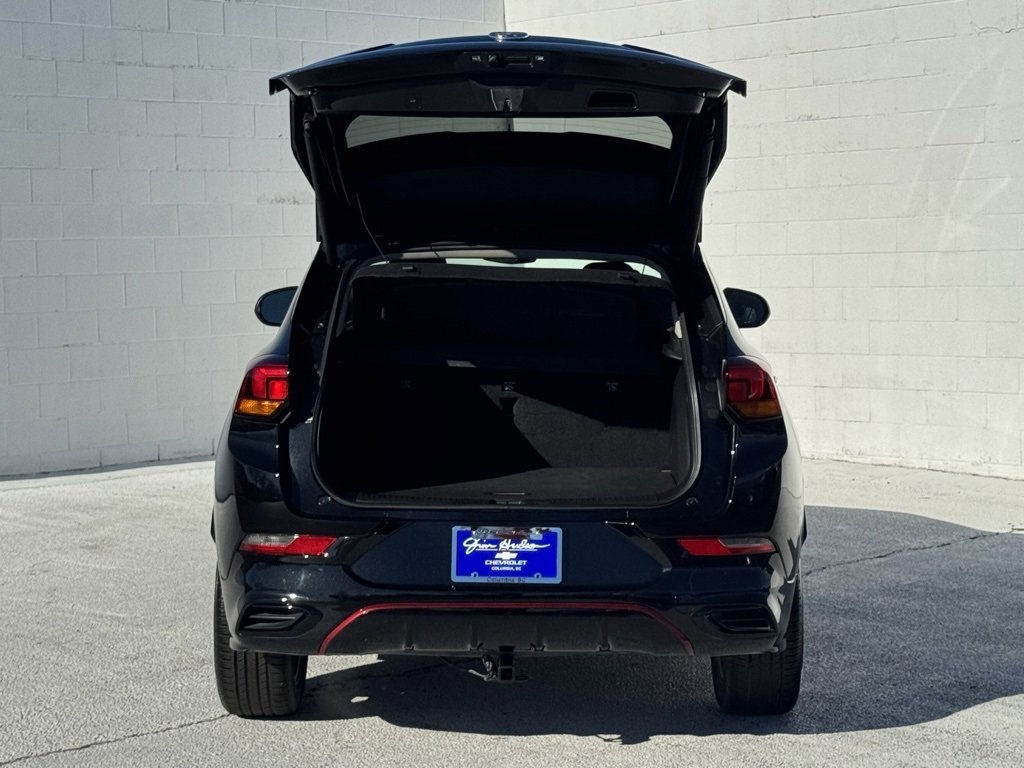 Used 2023 Buick Encore GX Select w/ Sport Touring Package image 16