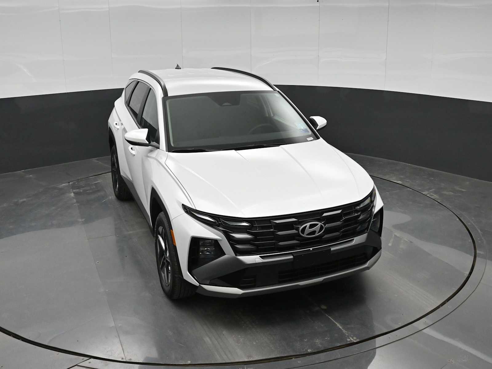 New 2026 Hyundai Tucson SEL w/ Tow & Go Package AWD/4WD image 27