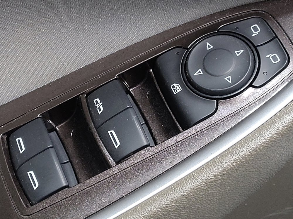 Used 2024 Chevrolet Malibu LT image 27