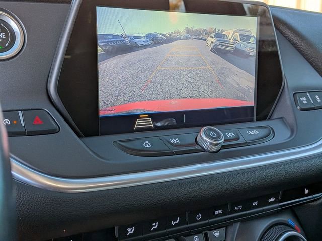 Used 2020 Chevrolet Blazer LT image 23