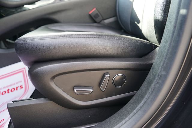 Used 2023 Lincoln Nautilus AWD w/ Premium Package image 13