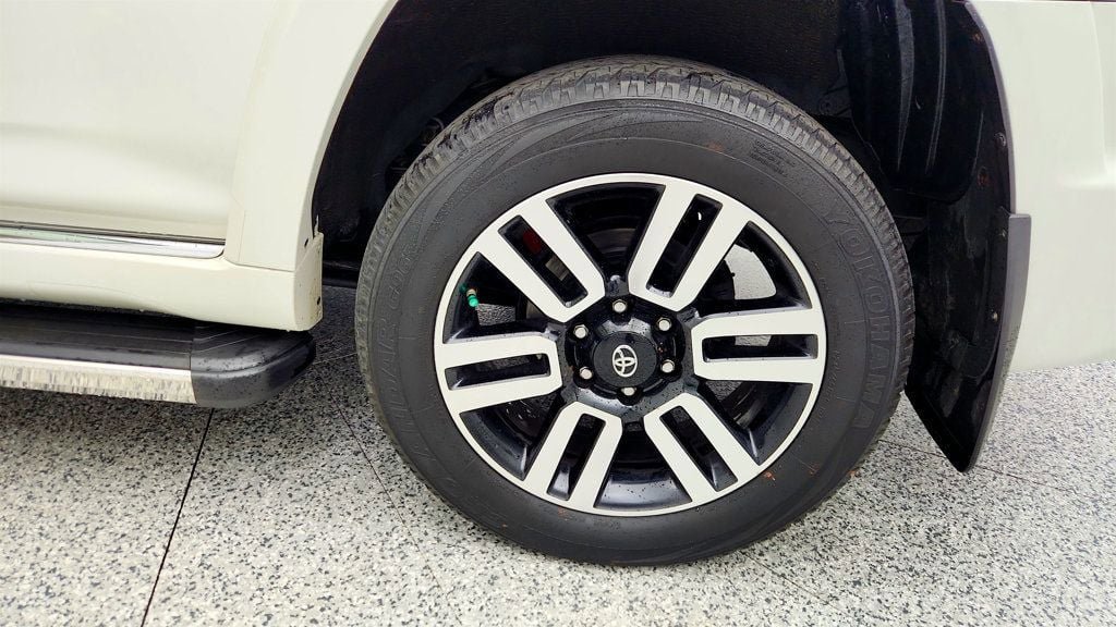 Used 2019 Toyota 4Runner Limited AWD/4WD image 9