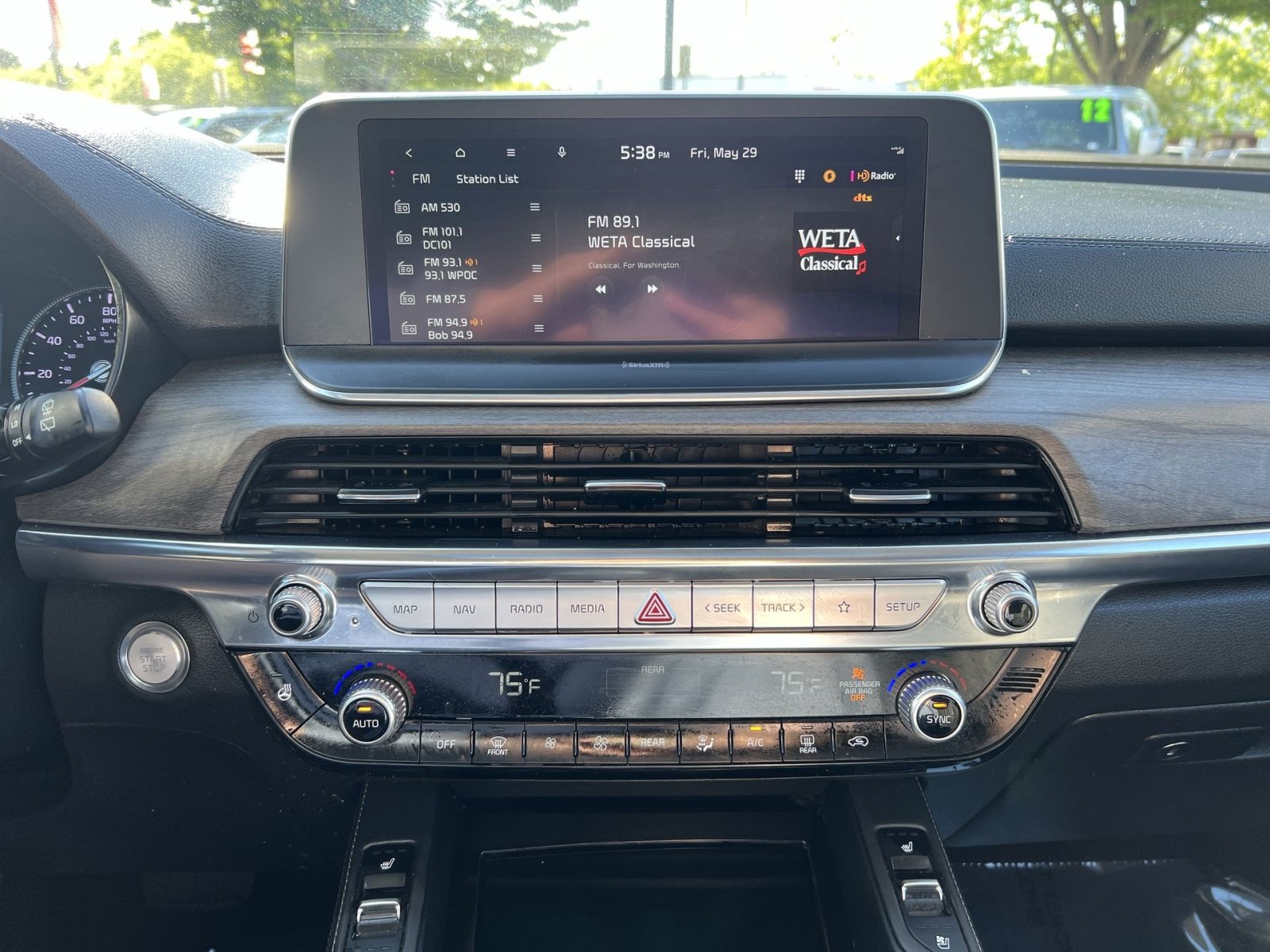Used 2022 Kia Telluride EX w/ Towing Package AWD/4WD image 18