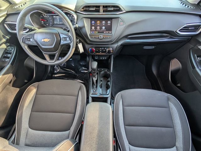 Used 2023 Chevrolet TrailBlazer LS FWD image 14