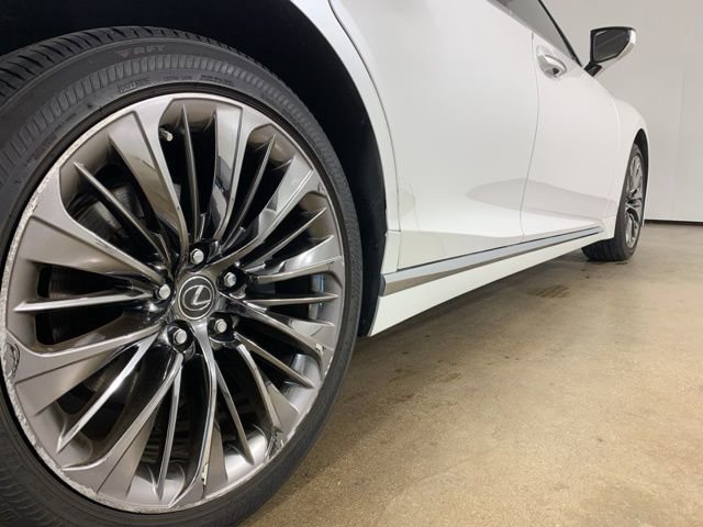 Used 2018 Lexus LS 500 AWD w/ Interior Upgrade Package image 13