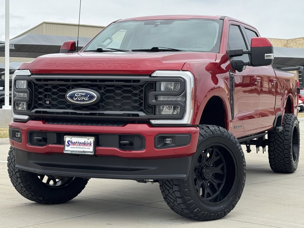 Used 2023 Ford F250 Lariat w/ Lariat Ultimate Package AWD/4WD image 2