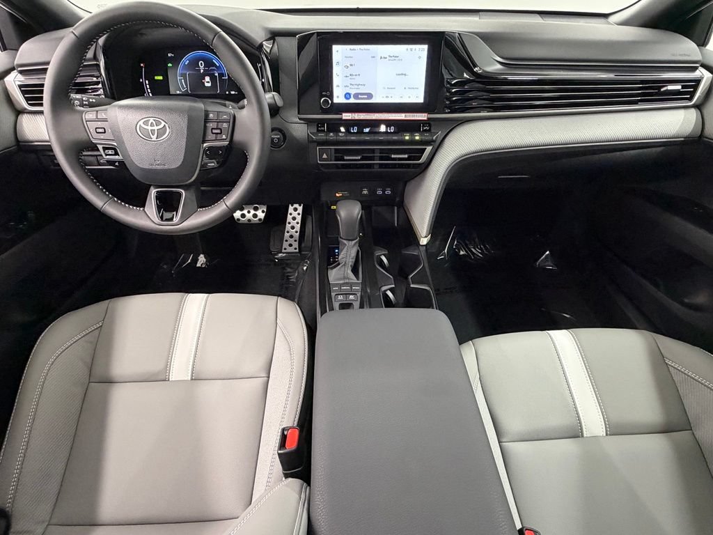 Used 2026 Toyota Camry SE FWD image 37