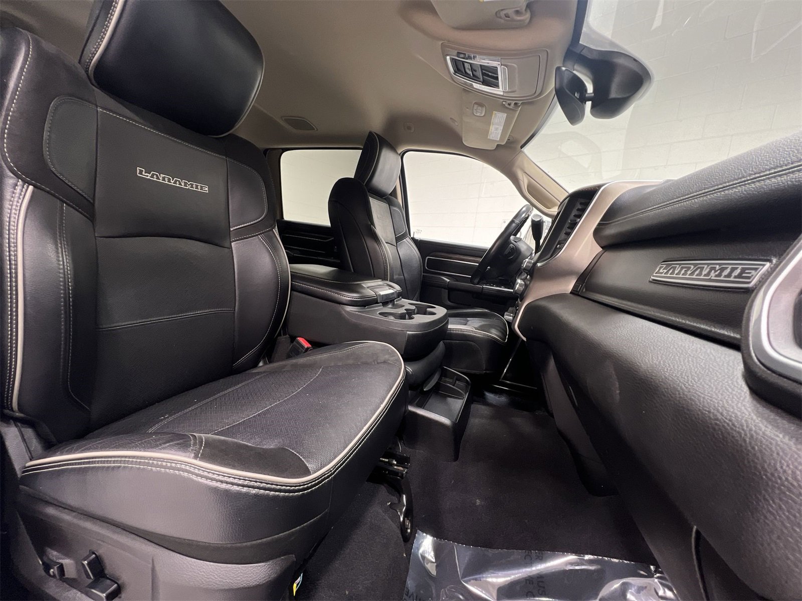 Used 2020 RAM 2500 Laramie image 23