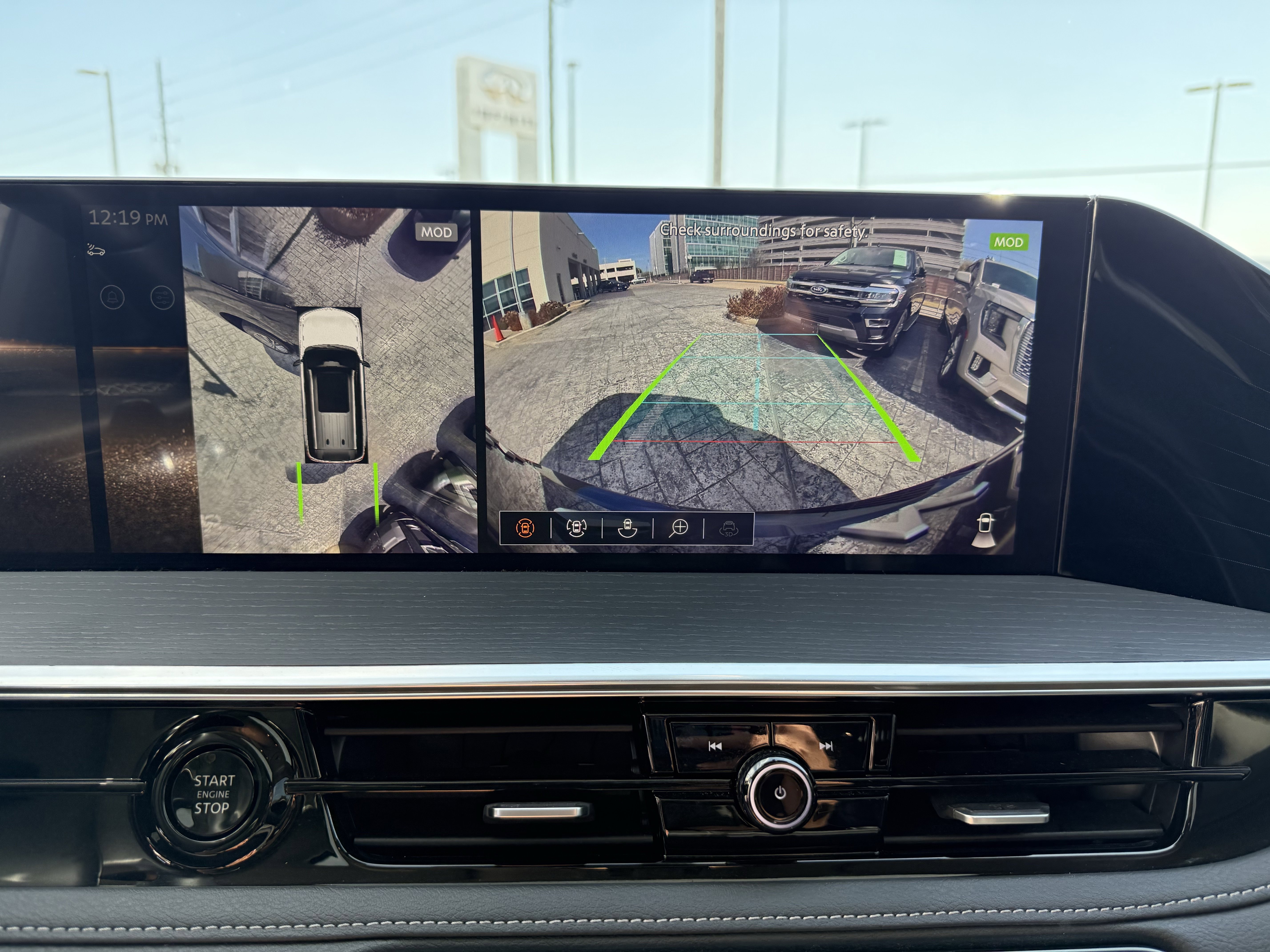 Certified 2025 INFINITI QX80 Sensory image 24