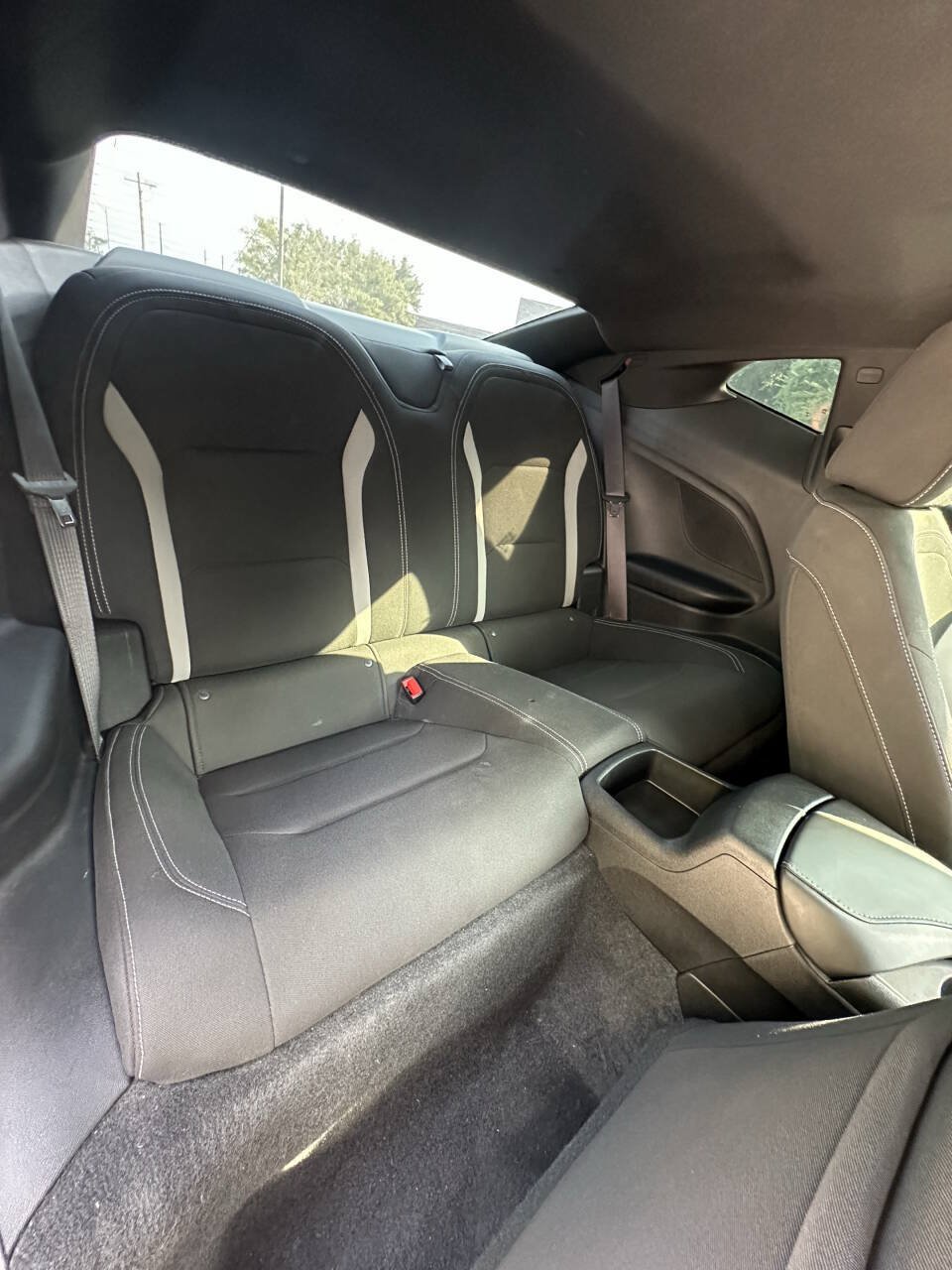 Used 2018 Chevrolet Camaro SS RWD image 17