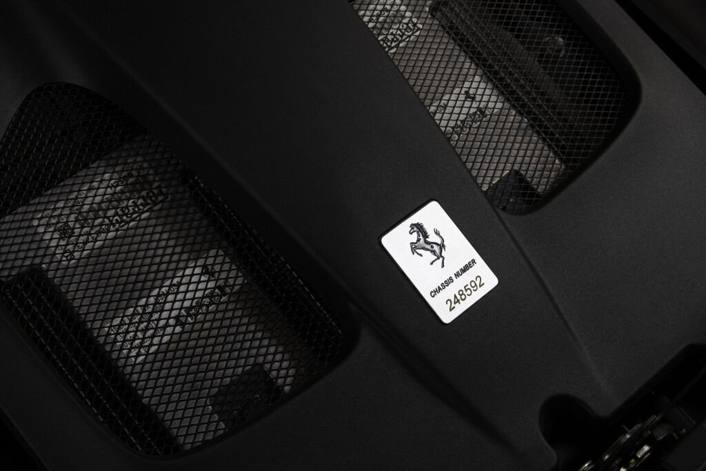 Used 2020 Ferrari 812 Superfast image 25