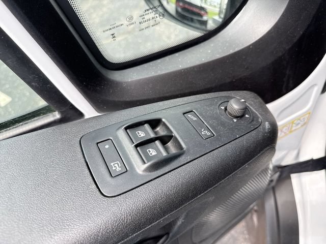 Used 2025 RAM ProMaster 2500 w/ Safety Group FWD image 18