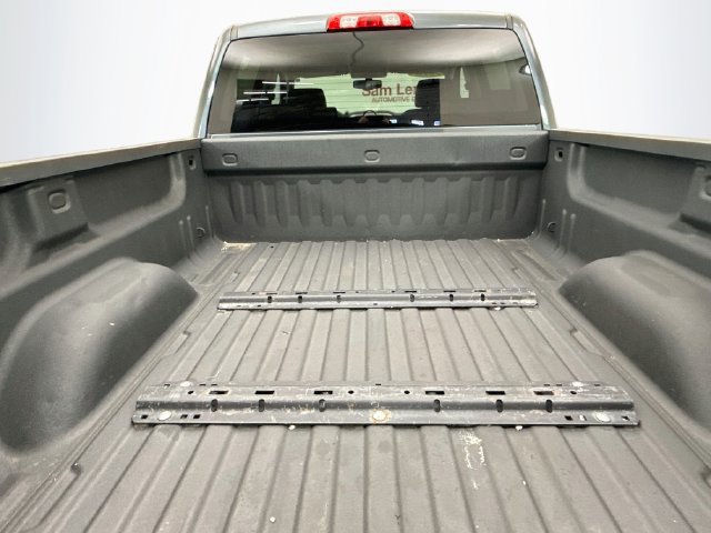 Used 2018 GMC Sierra 1500 SLT w/ SLT Premium Package AWD/4WD image 27