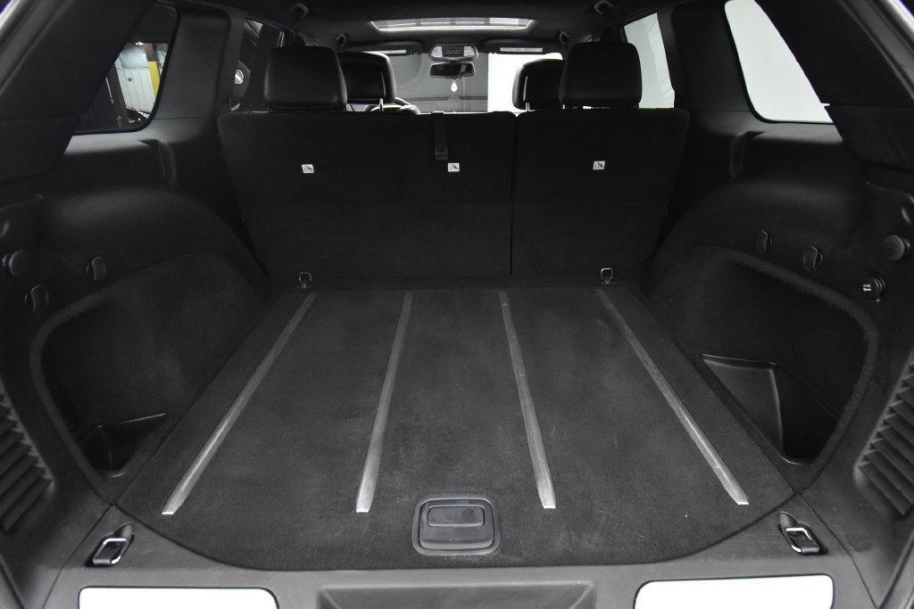 Used 2015 Jeep Grand Cherokee Limited AWD/4WD image 25
