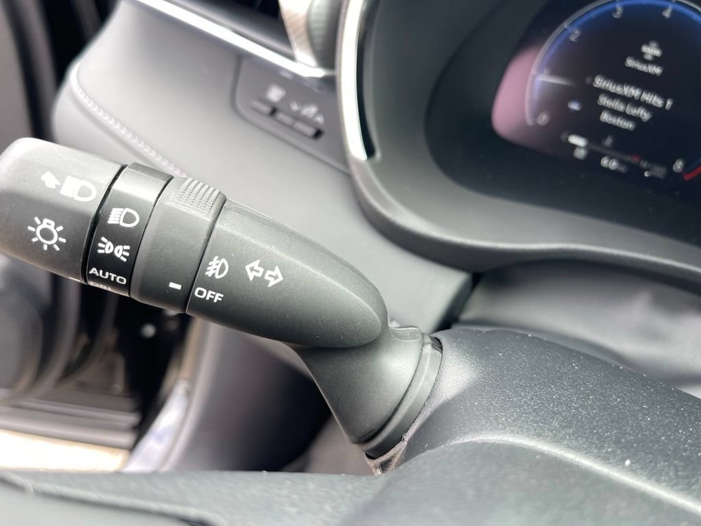 New 2026 Toyota Highlander Platinum AWD/4WD image 32