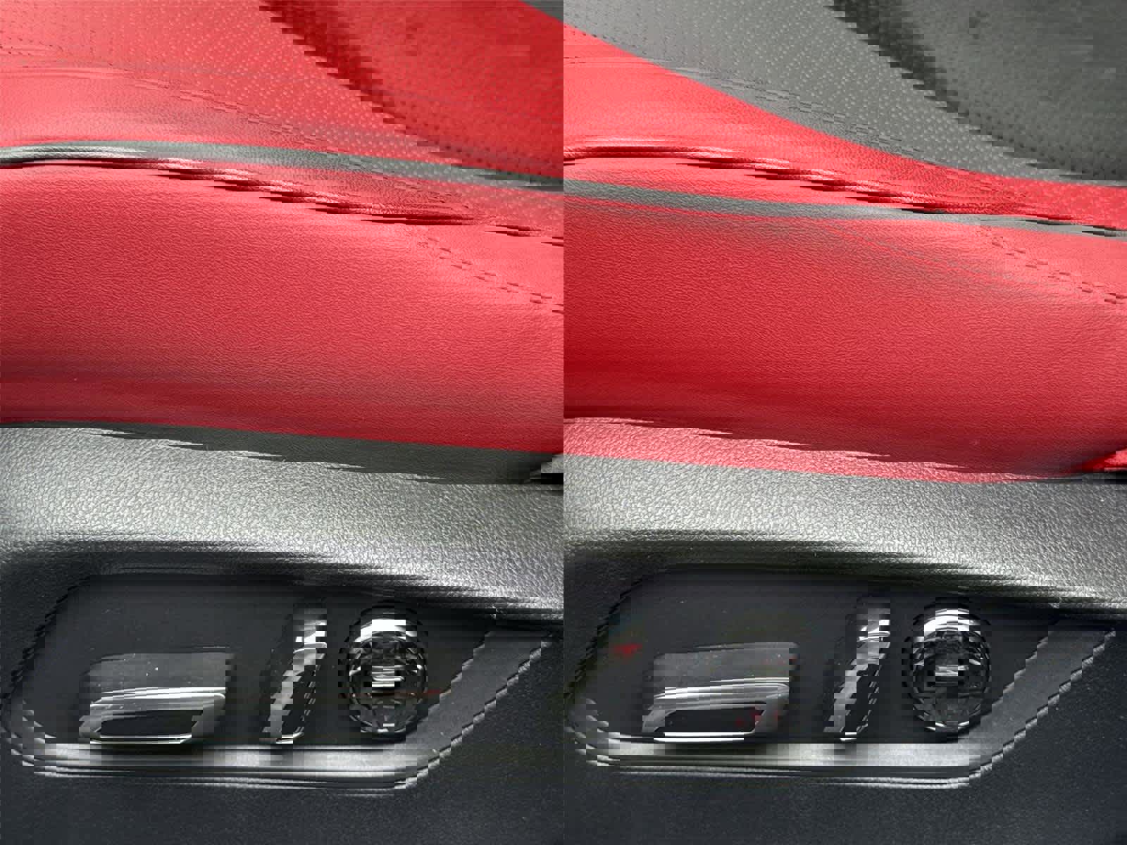 Used 2025 Acura TLX Type S image 14