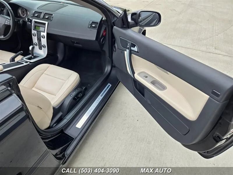 Used 2013 Volvo C70 T5 image 24