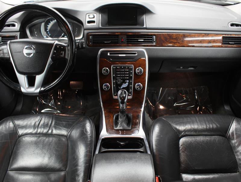 Used 2014 Volvo XC70 T6 w/ Climate Package image 9