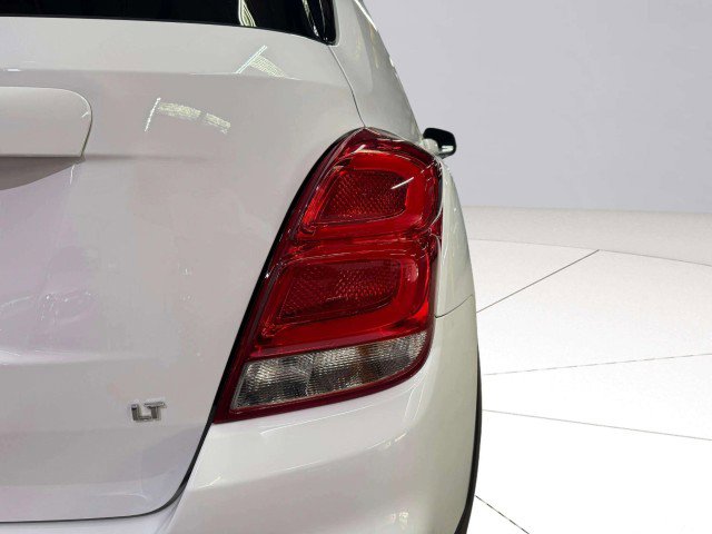 Used 2020 Chevrolet Trax LT w/ LT Convenience Package image 57