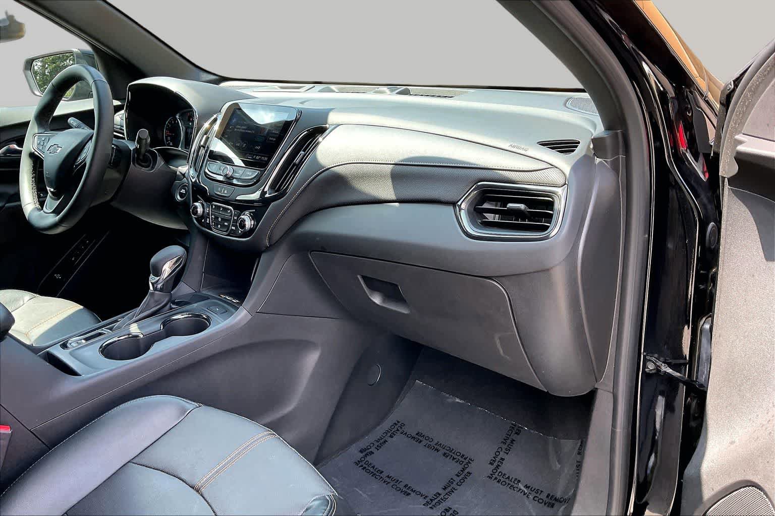 Used 2023 Chevrolet Equinox Premier w/ Redline Edition FWD image 16