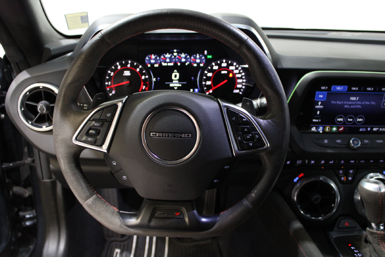 Used 2019 Chevrolet Camaro ZL1 RWD image 32