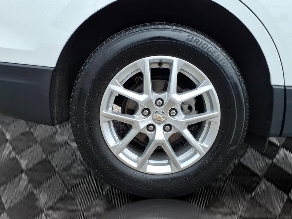 Used 2022 Chevrolet Equinox LS w/ LS Convenience Package image 7