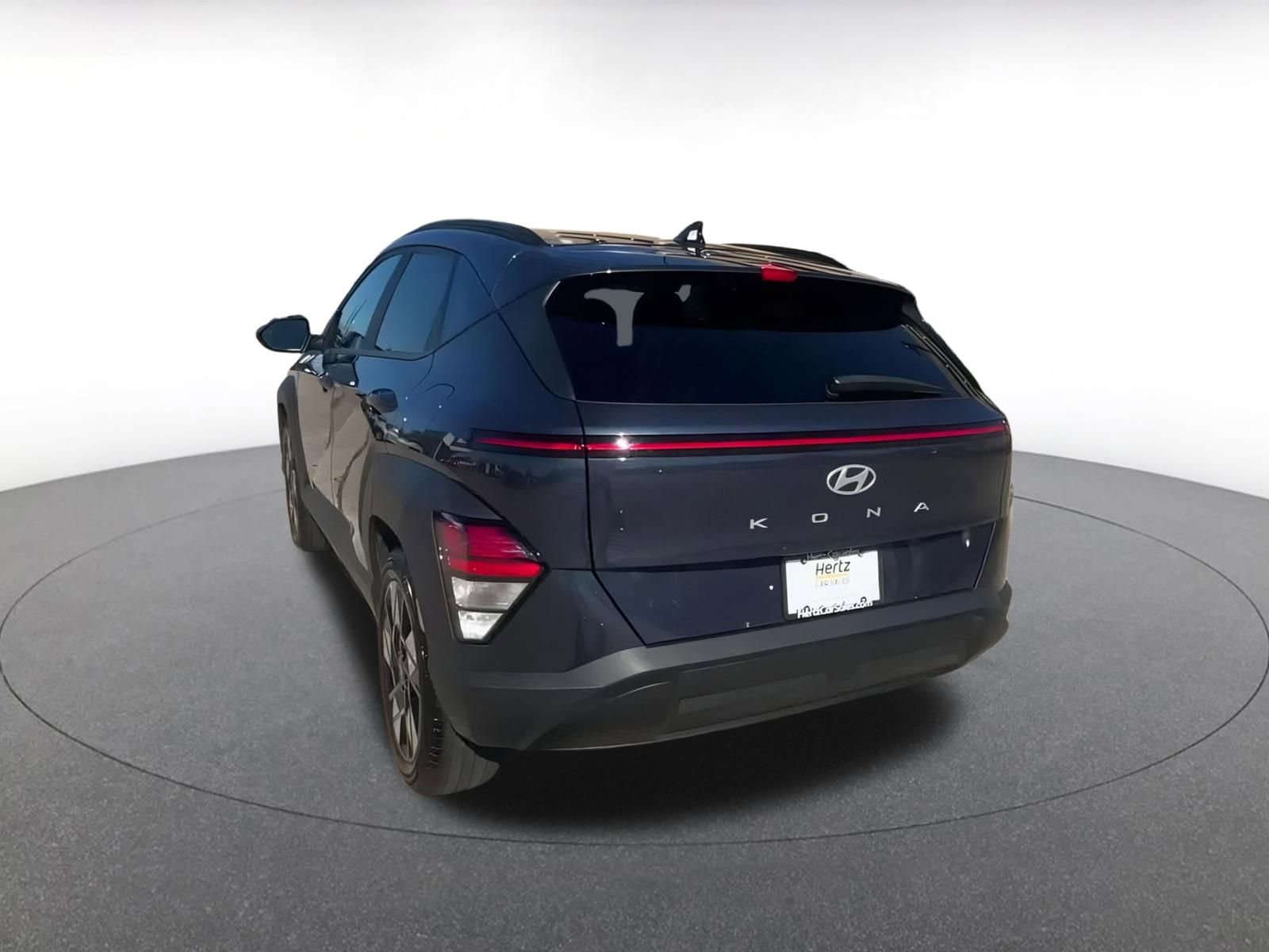 Used 2025 Hyundai Kona SEL image 11