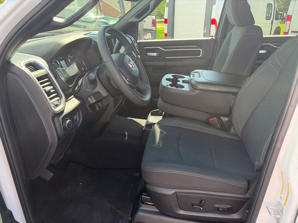 Certified 2025 RAM 2500 Big Horn AWD/4WD image 12