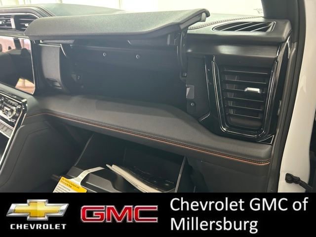 Used 2024 GMC Sierra 1500 AT4 w/ AT4 Premium Package AWD/4WD image 29