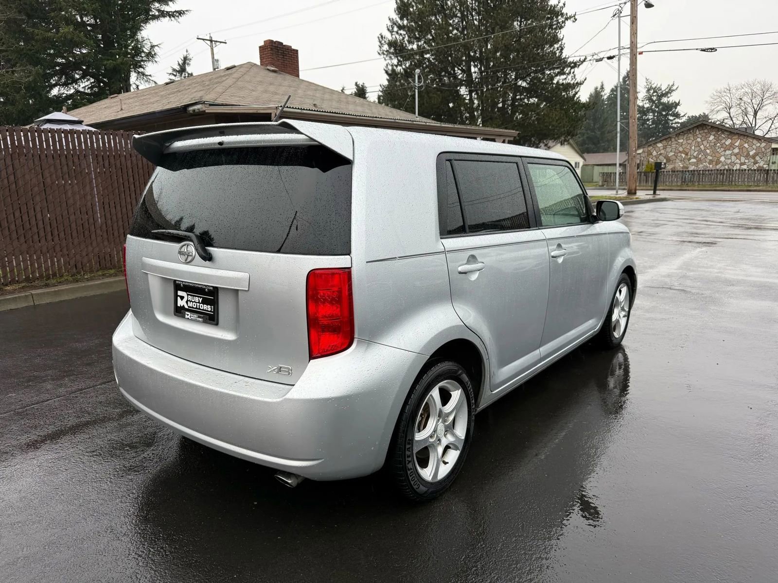 Used 2008 Scion xB image 4