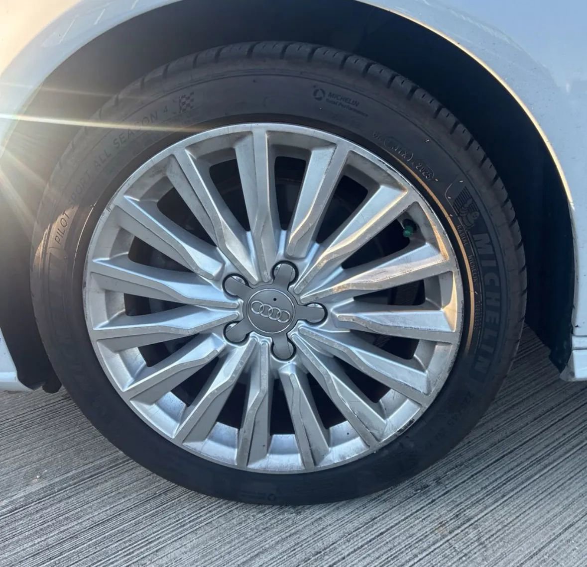Used 2017 Audi A3 e-tron Premium FWD image 29