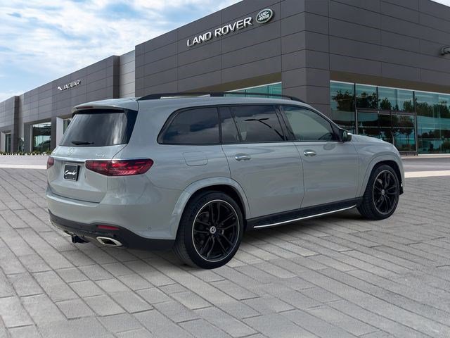 Used 2024 Mercedes-Benz GLS 580 4MATIC image 5