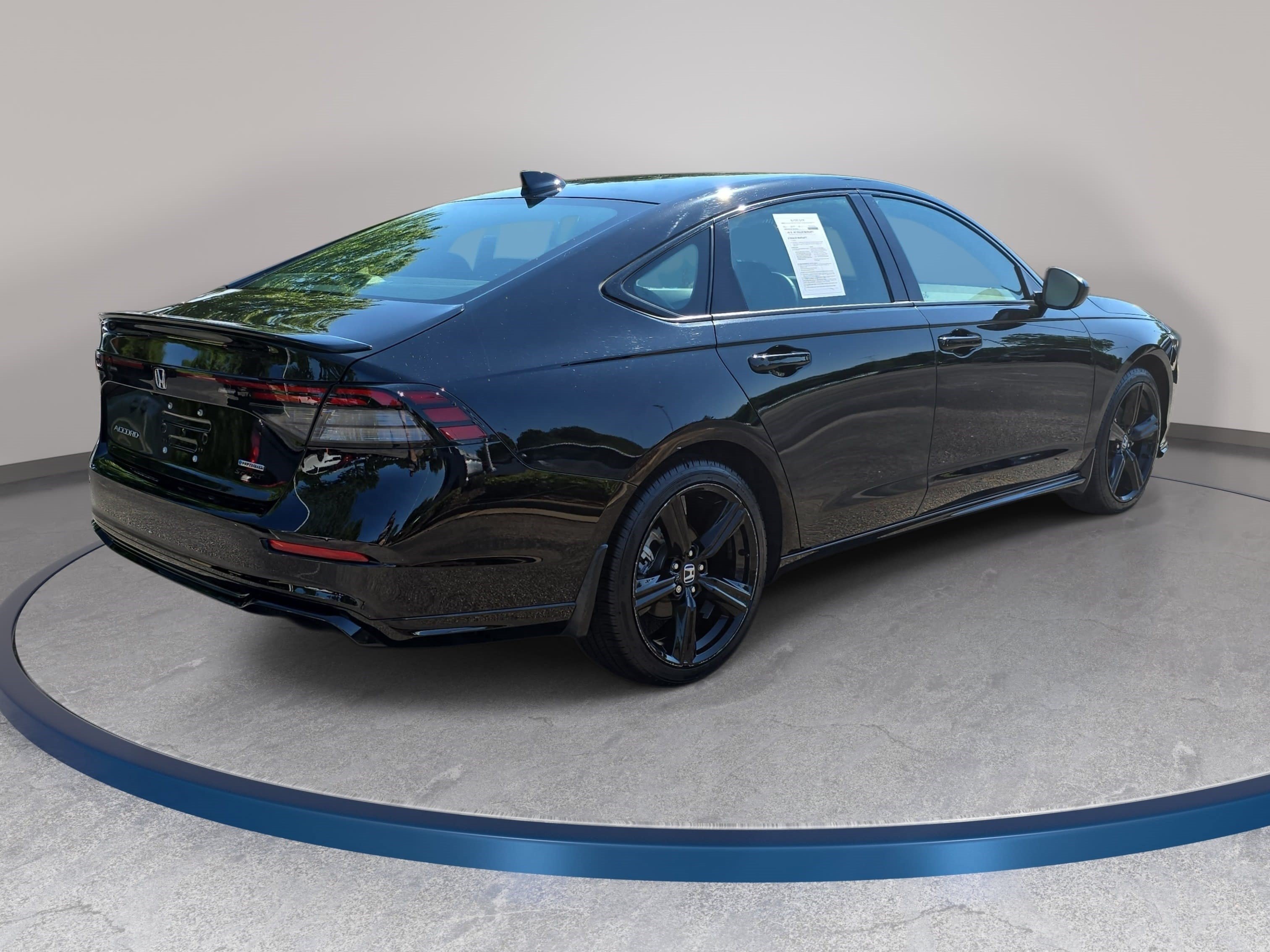 Used 2023 Honda Accord Sport image 5