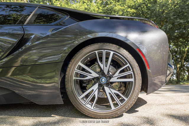 Used 2015 BMW i8 AWD/4WD image 5
