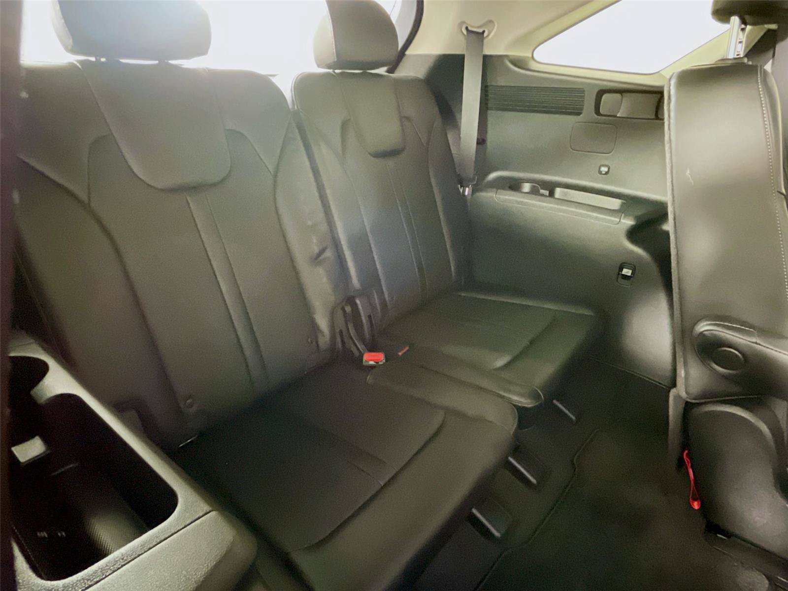 Used 2023 Kia Sorento SX AWD/4WD image 29