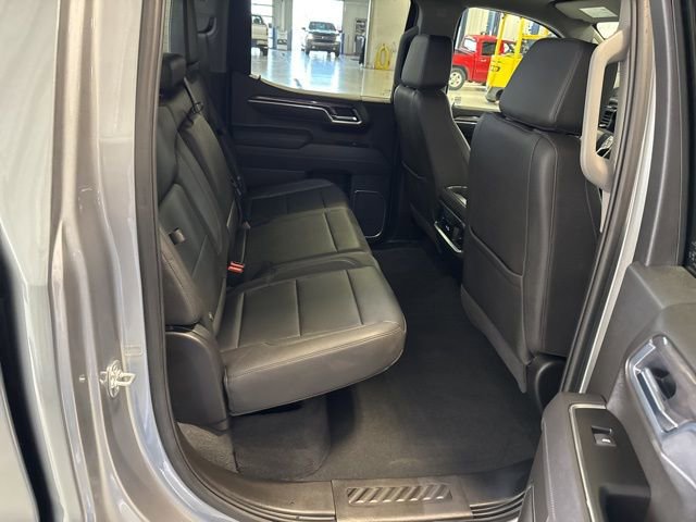 Used 2025 Chevrolet Silverado 1500 LTZ AWD/4WD image 18