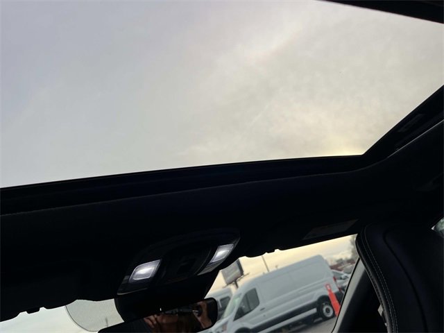 Used 2023 Hyundai Elantra N image 12