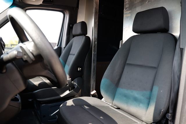 Used 2019 Mercedes-Benz Sprinter 144 image 9