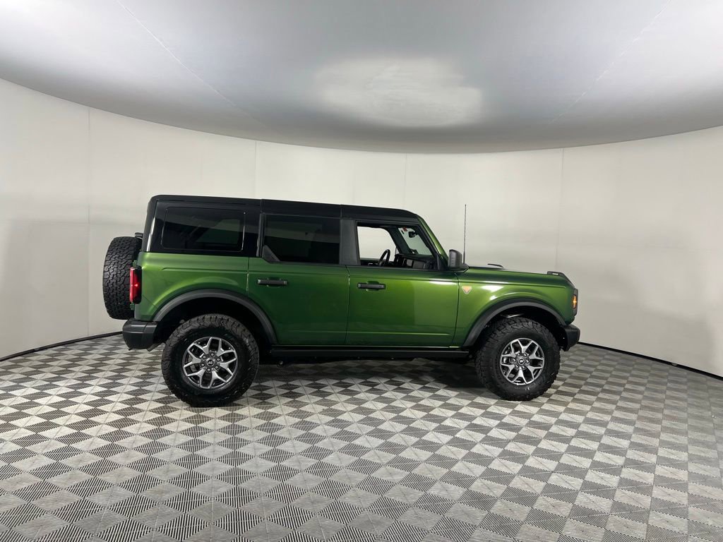 Used 2025 Ford Bronco Badlands AWD/4WD image 5