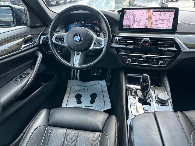 Used 2023 BMW M550i xDrive AWD/4WD image 23