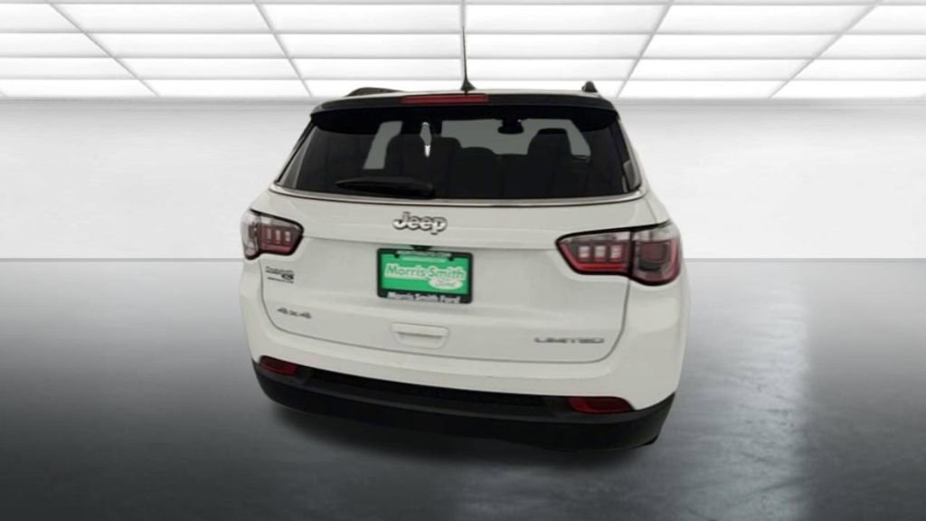 Used 2022 Jeep Compass Limited AWD/4WD image 7