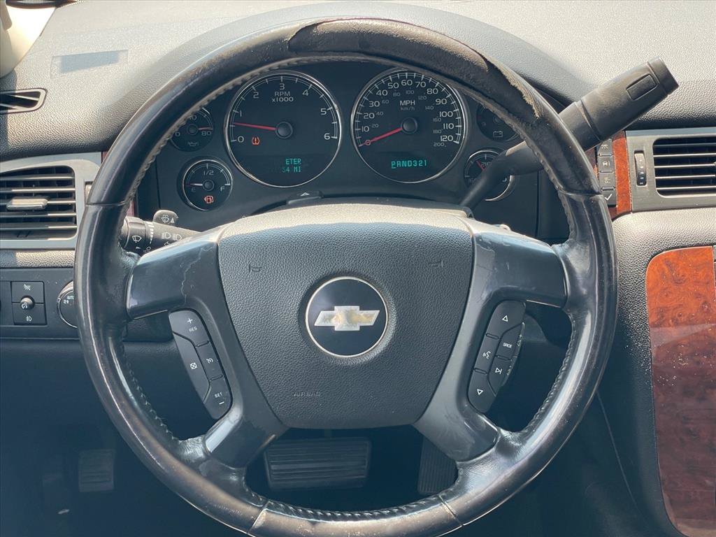 Used 2007 Chevrolet Silverado 1500 LTZ AWD/4WD image 8