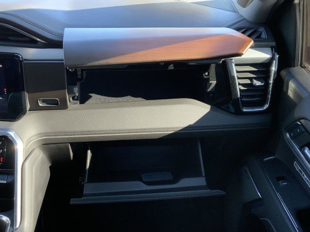 Used 2024 GMC Sierra 1500 Denali w/ Technology Package image 73