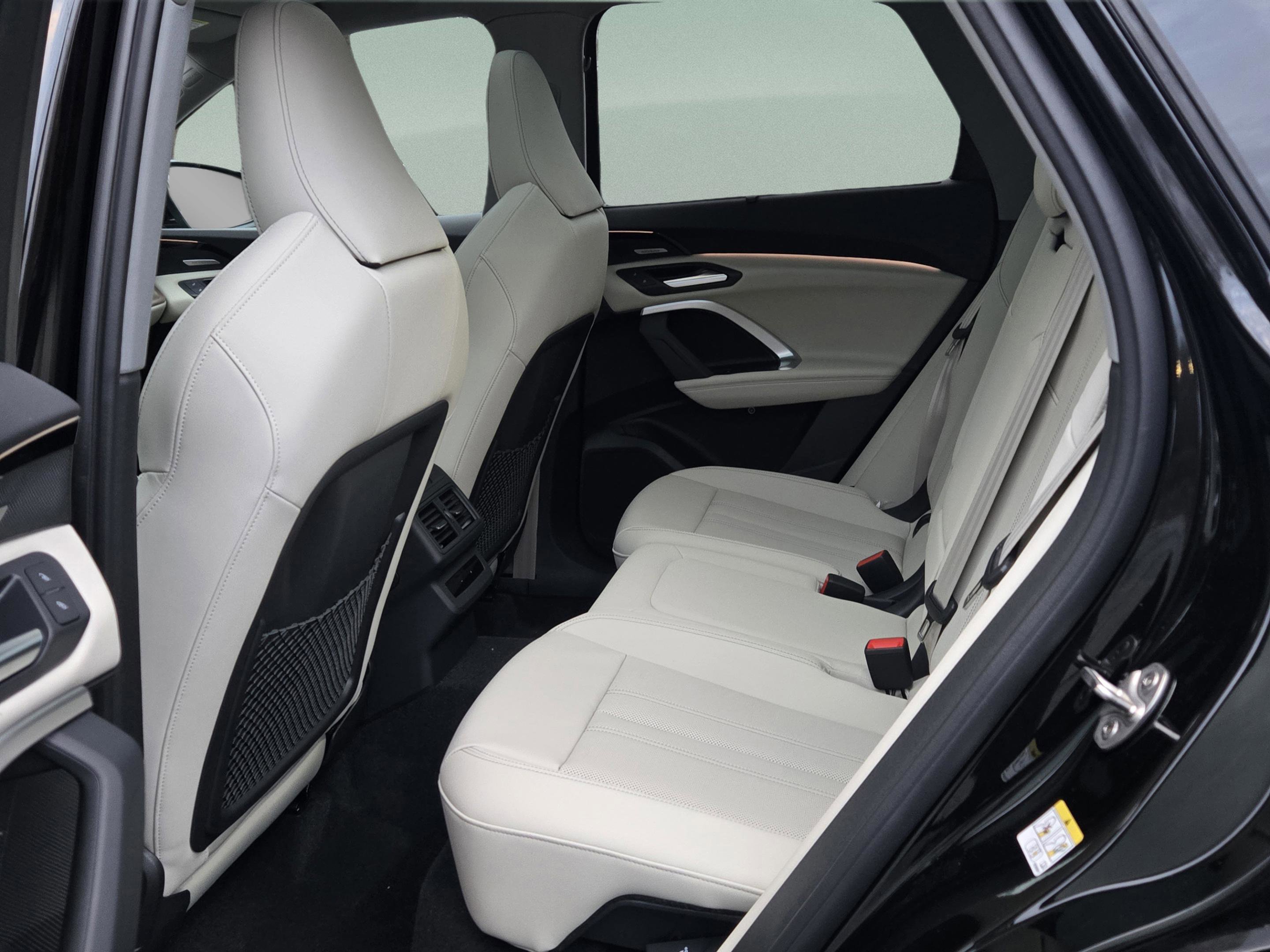 New 2025 Audi Q5 Premium Plus image 37