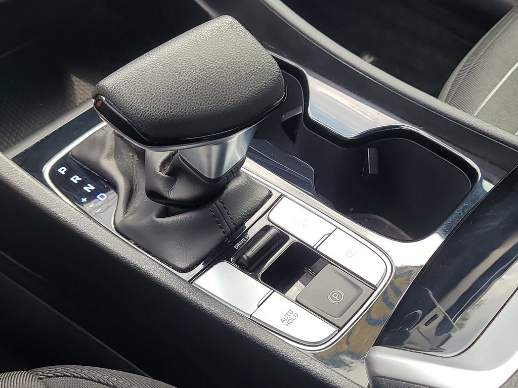 Used 2024 Hyundai Santa Cruz SE FWD image 21